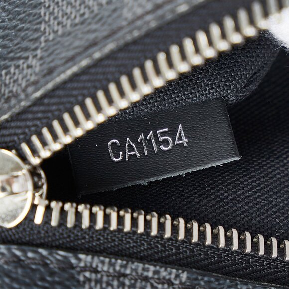 Louis Vuitton Damier Graphite Ambler Waist Bag - Picture 7 of 14